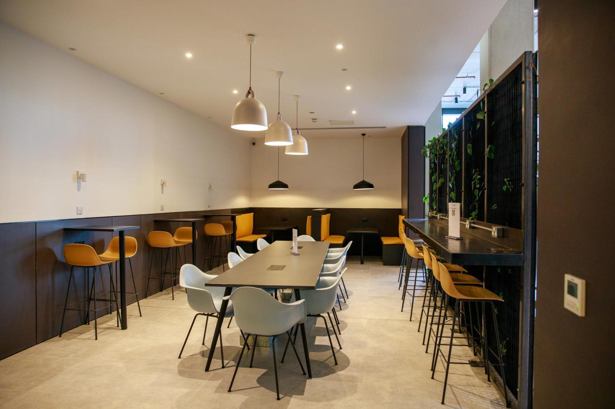 מנצ'סטר Trafford Suite Modern 1 Bed With Cinema Room מראה חיצוני תמונה
