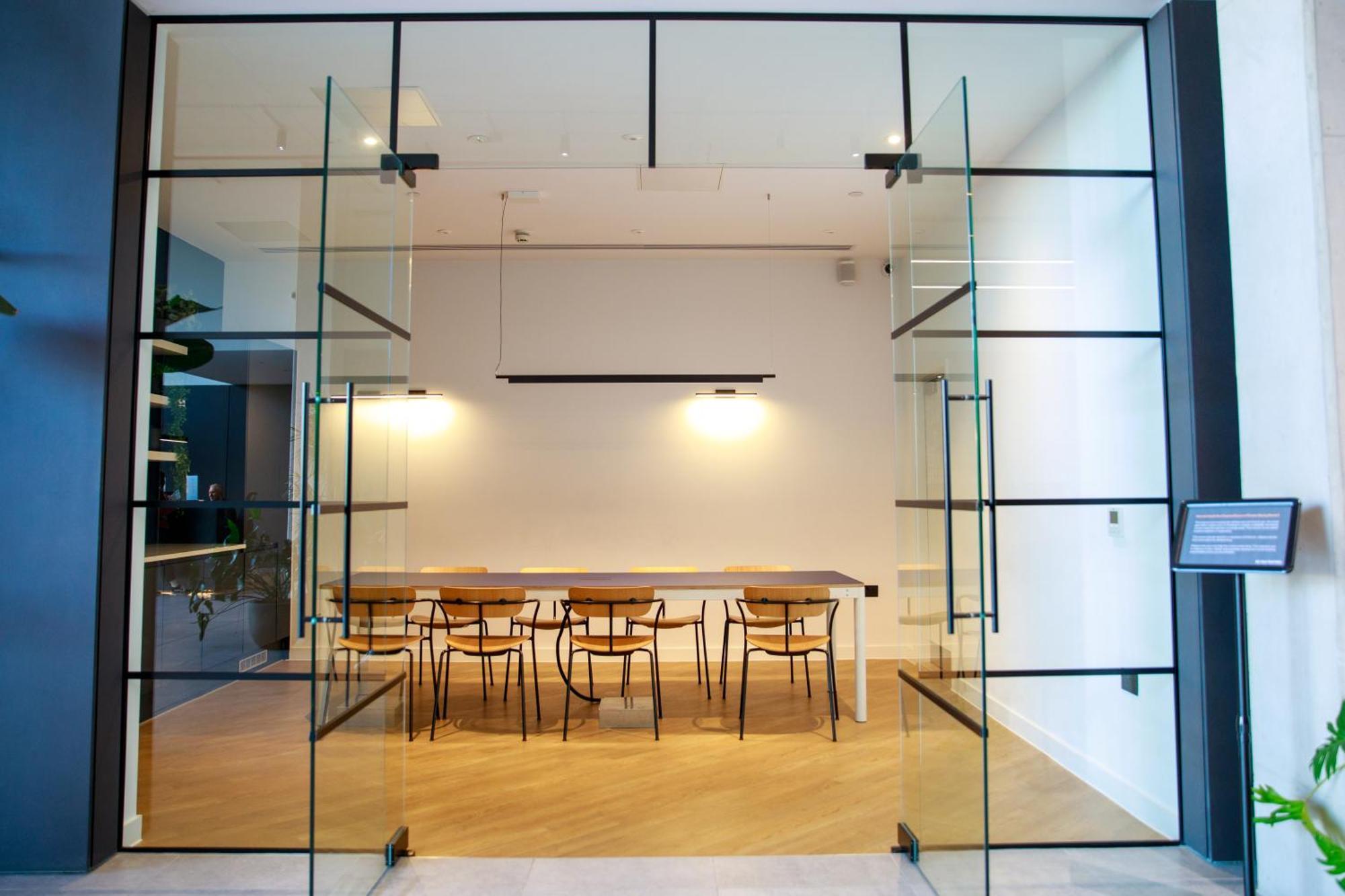 מנצ'סטר Trafford Suite Modern 1 Bed With Cinema Room מראה חיצוני תמונה