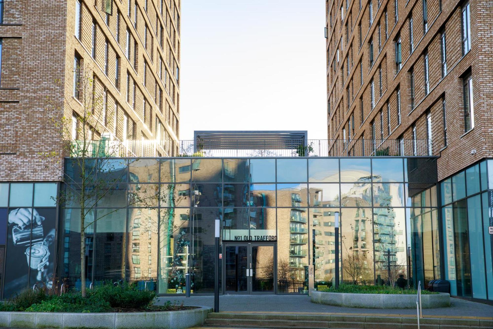 מנצ'סטר Trafford Suite Modern 1 Bed With Cinema Room מראה חיצוני תמונה